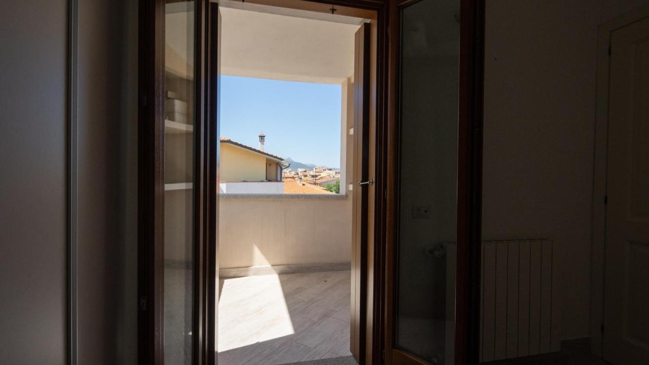 Apartamento Via Alloro 44 Olbia Exterior foto